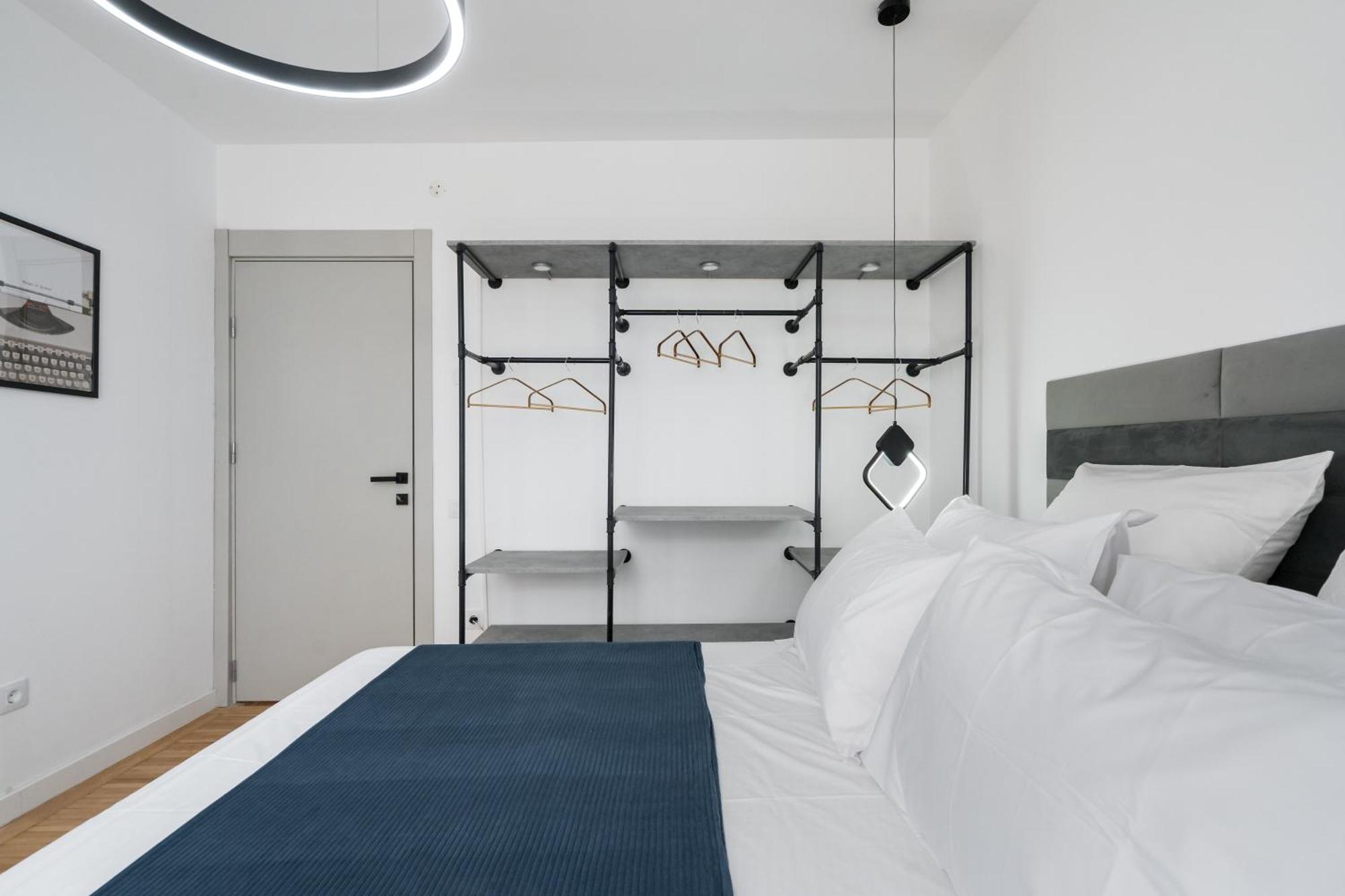 Central Aesthetic Apartment Bucarest Exterior foto